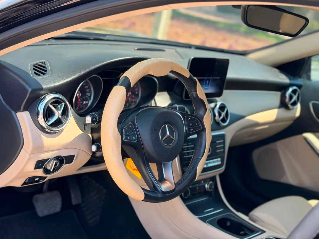 Mercedes-Benz GLA  220 4MATIC 2019 - Image 3