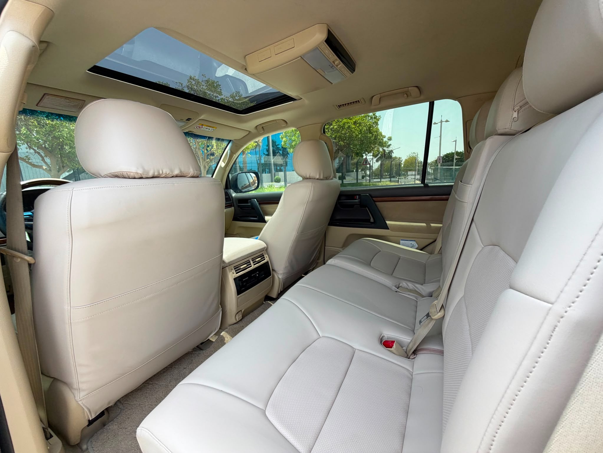 Toyota Land Cruiser GX.R 2017 - Image 4