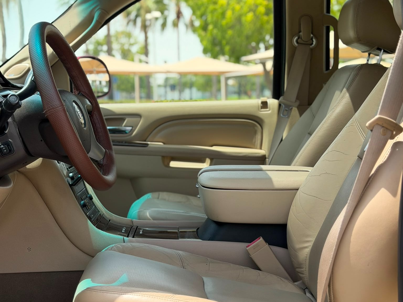 Cadillac Escalade 2011 - Image 3