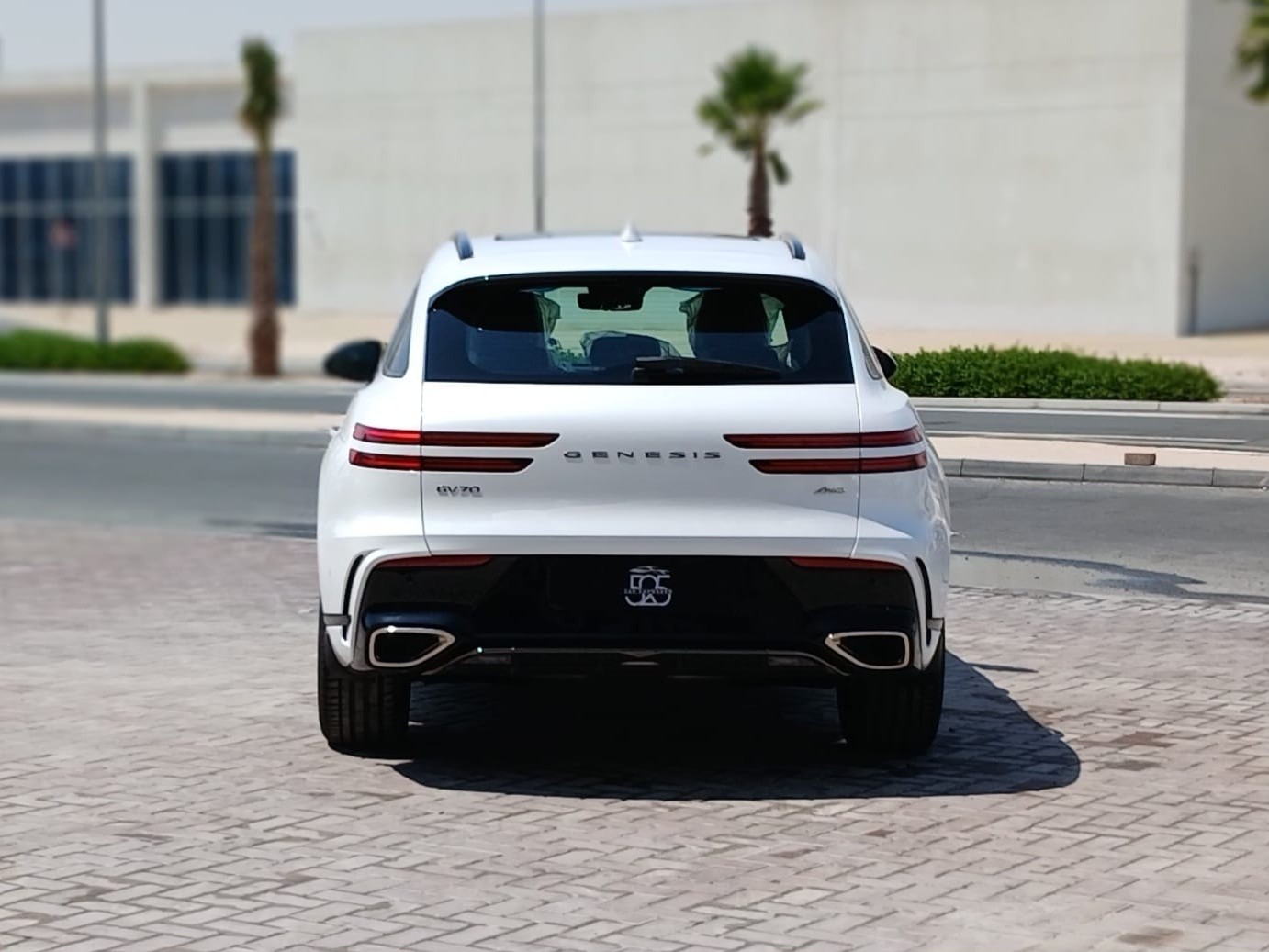 Genesis GV70 2025 — photo 10 for sale in Qatar