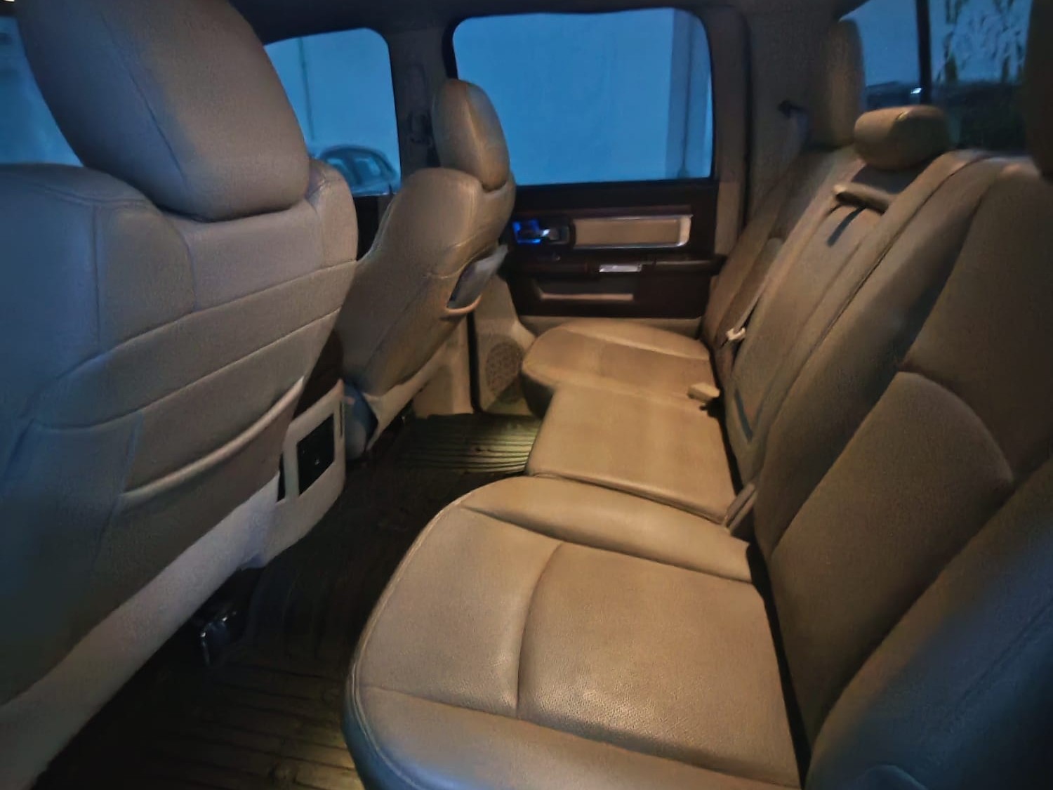 Dodge Ram Laramie 2014 - Image 4