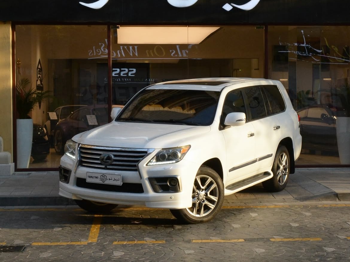 Lexus LX 570 S 2013 — photo 10 for sale in Qatar