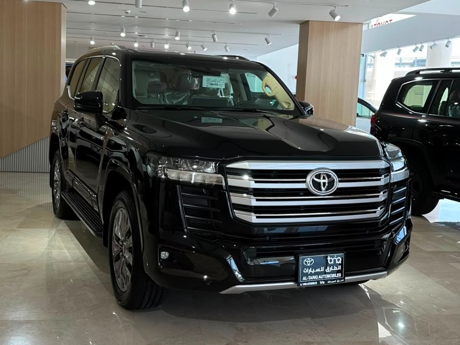 Toyota Land Cruiser GX.R 2026 - Image 1