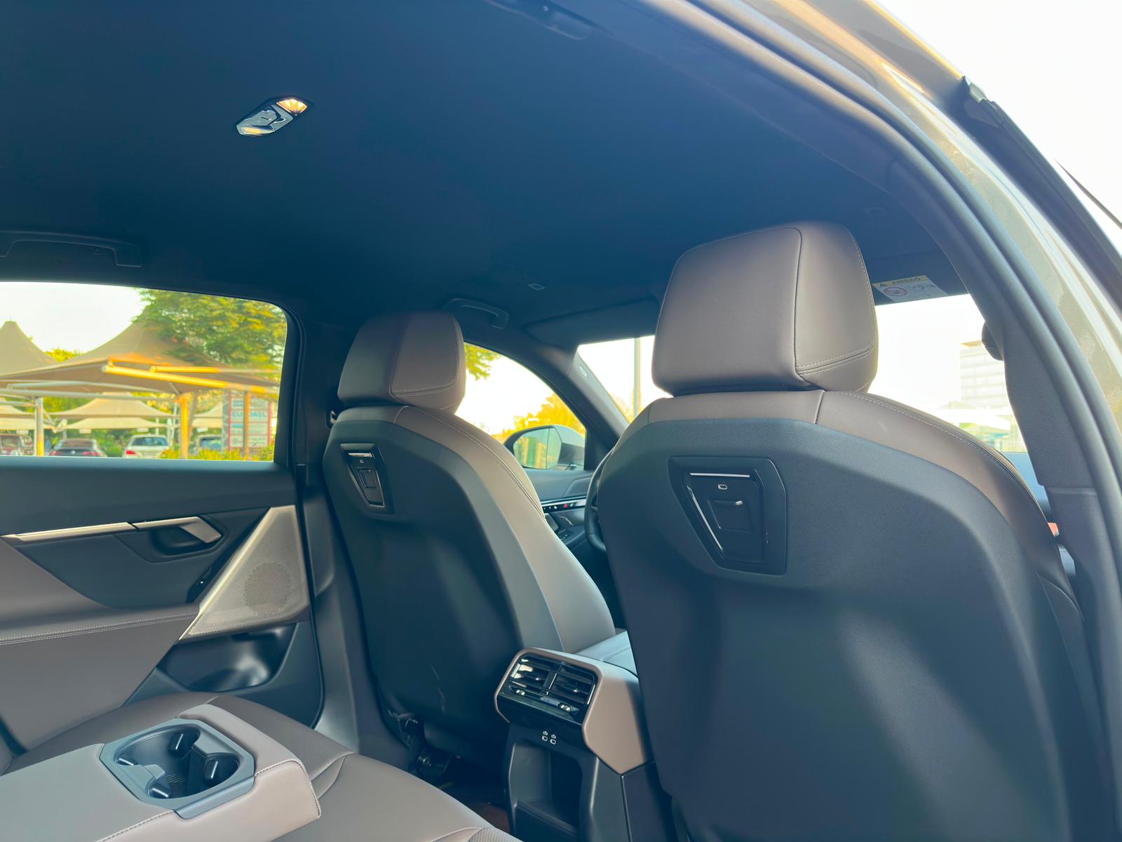 BMW 5-Series 520 i 2024 - Image 3