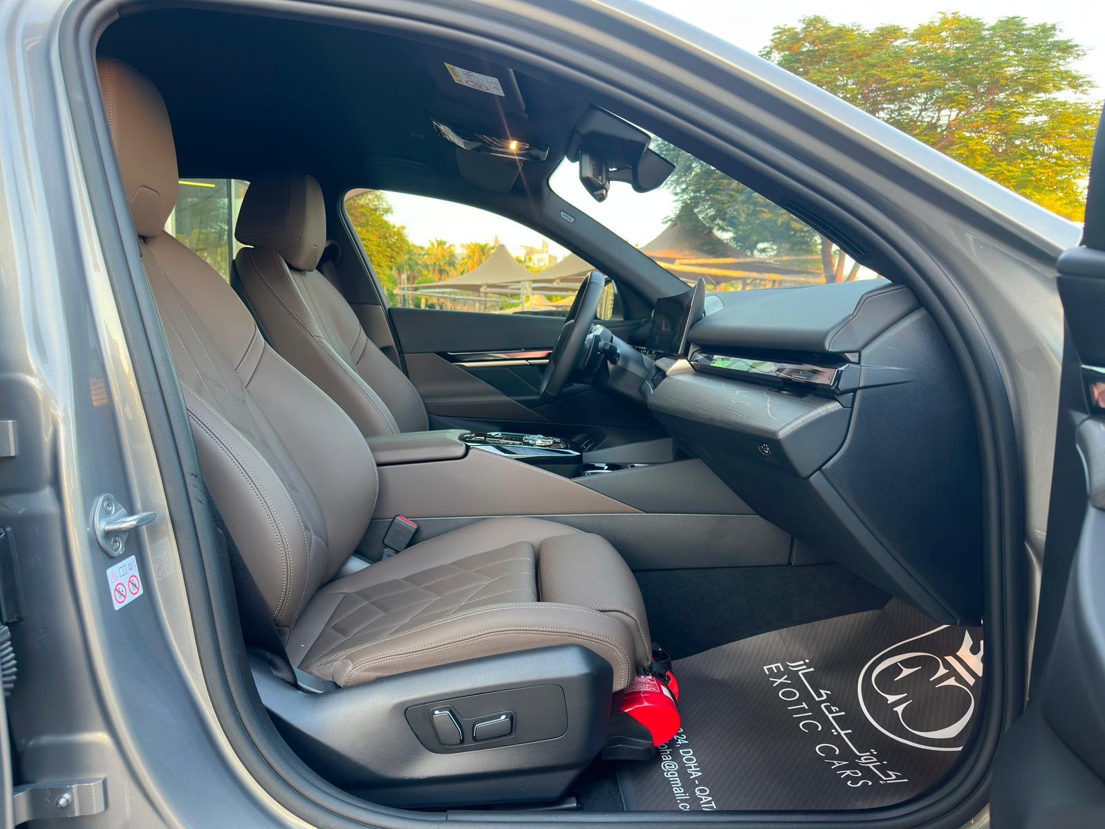 BMW 5-Series 520 i 2024 — photo 11 for sale in Qatar