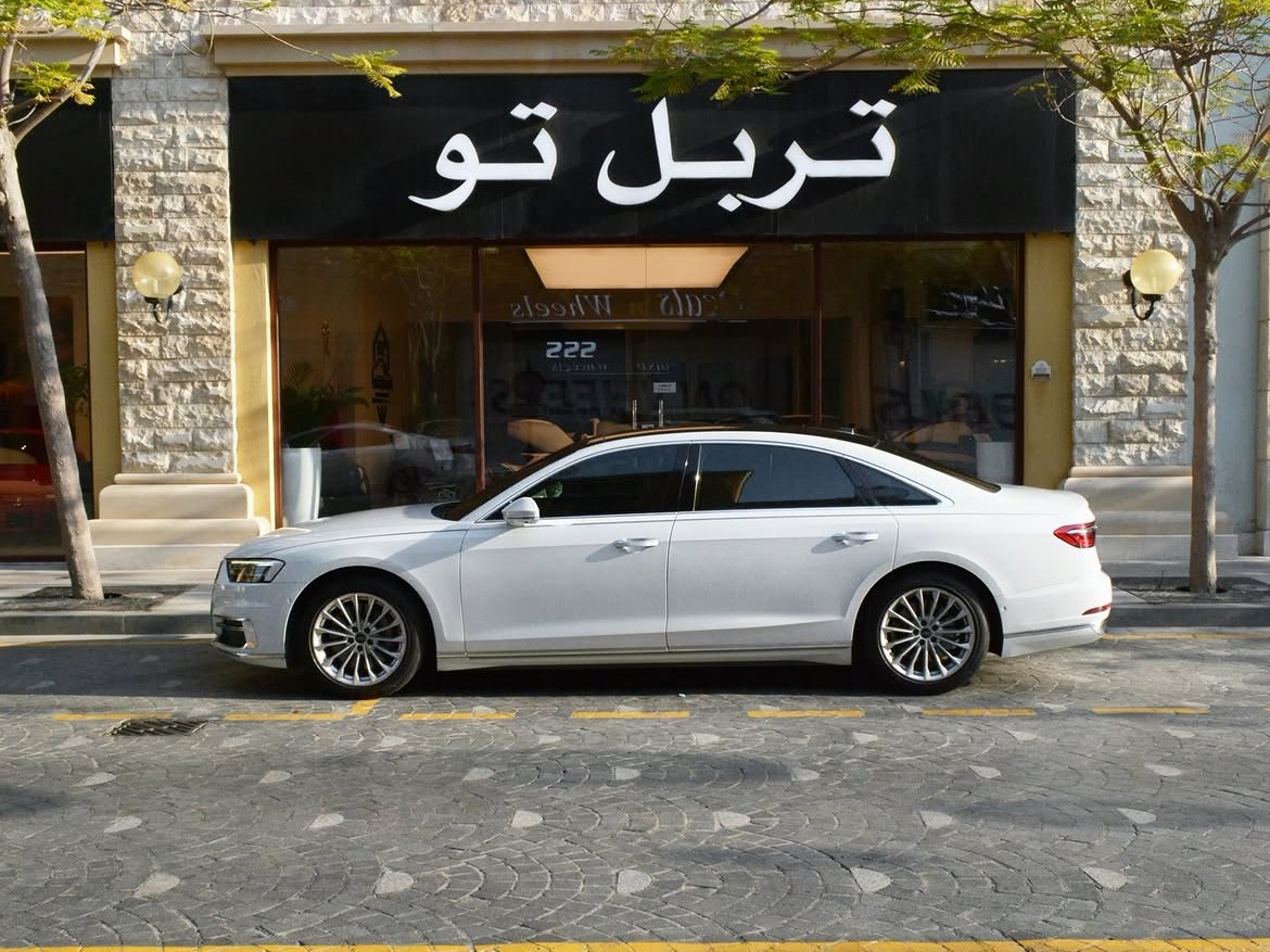 Audi A8 L 2019 — photo 12 for sale in Qatar