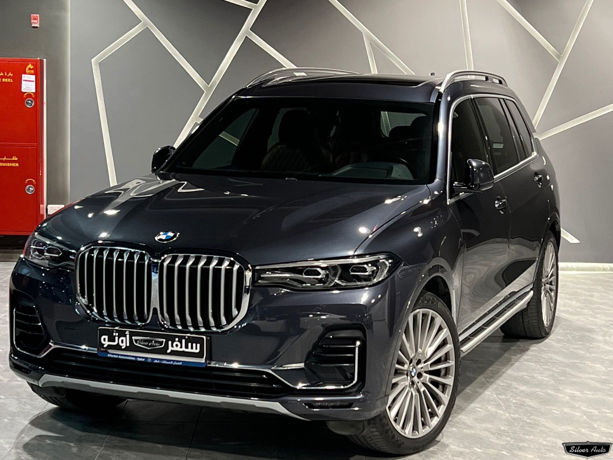 BMW X-Series X7 2022 - Image 2