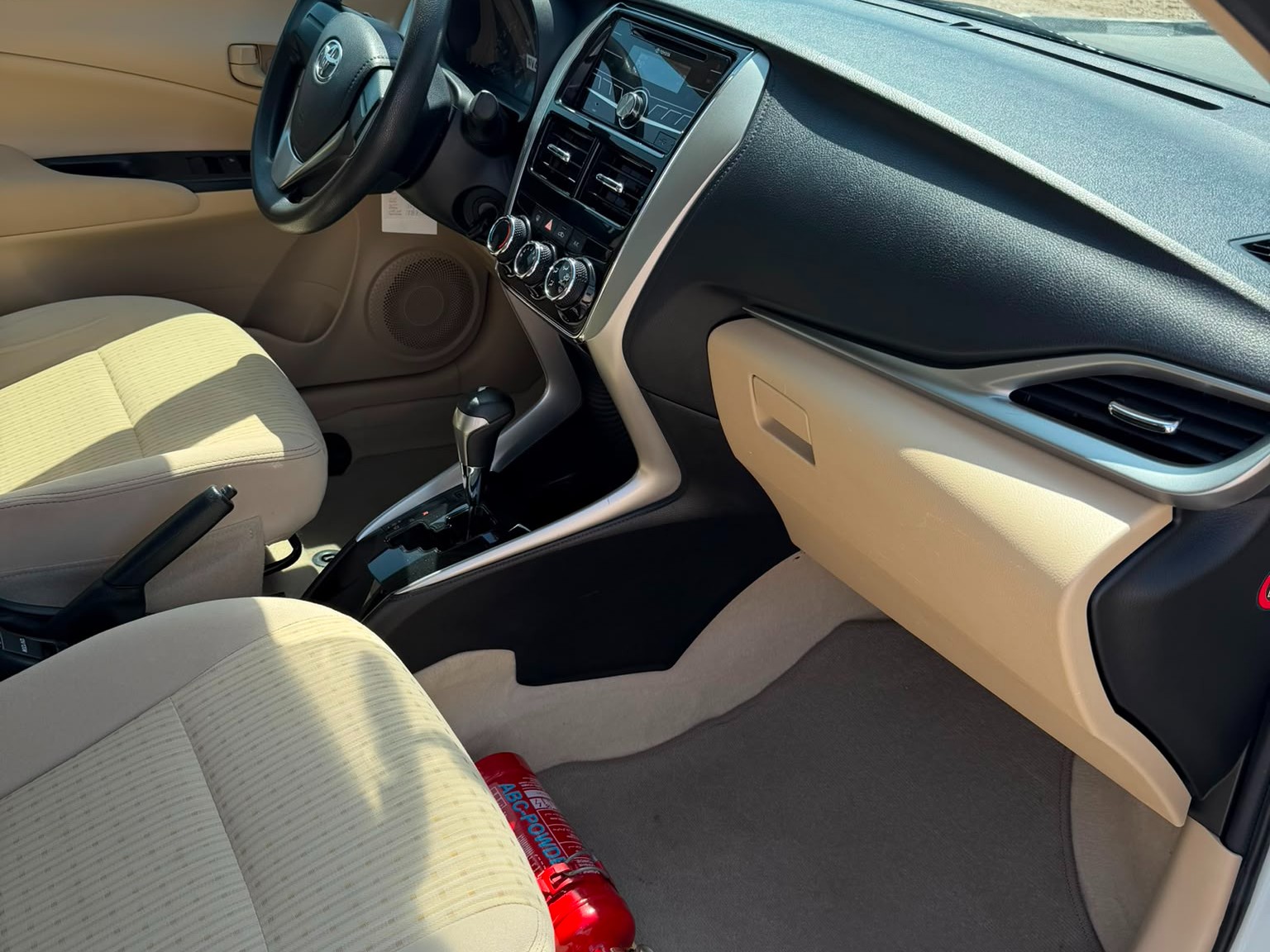 Toyota Yaris 2019 — photo 12 for sale in Qatar