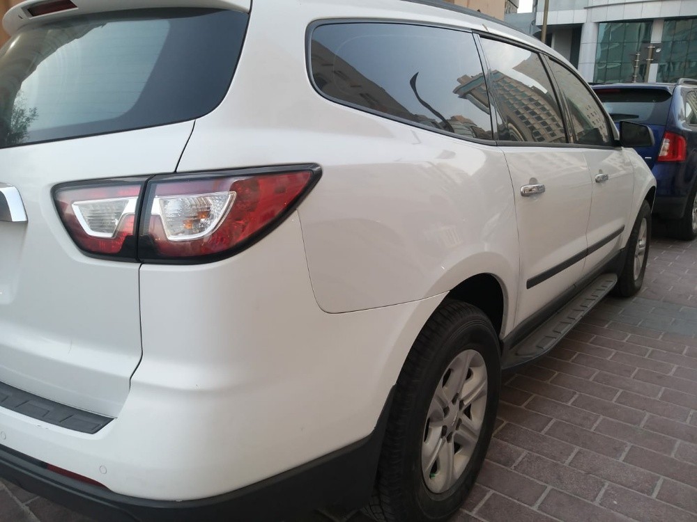 Chevrolet Traverse LS 2017 — photo 9 for sale in Qatar