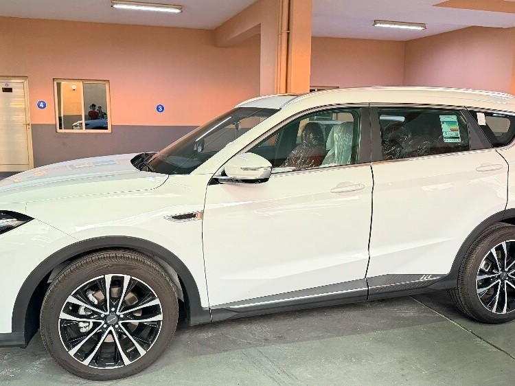 Jetour  X 70 plus  2026 - Image 3