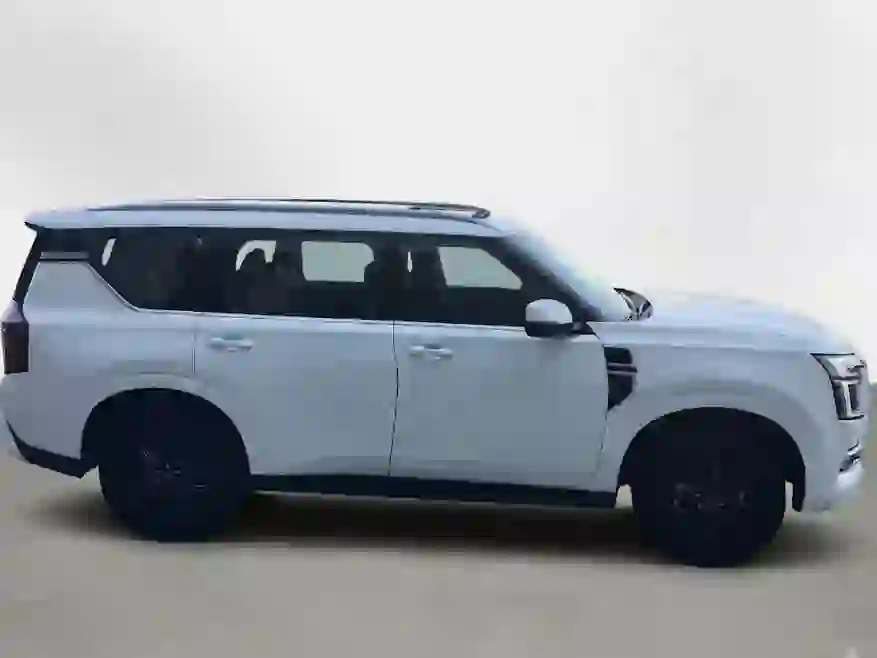 Nissan Patrol Titanium 2025 - Image 3