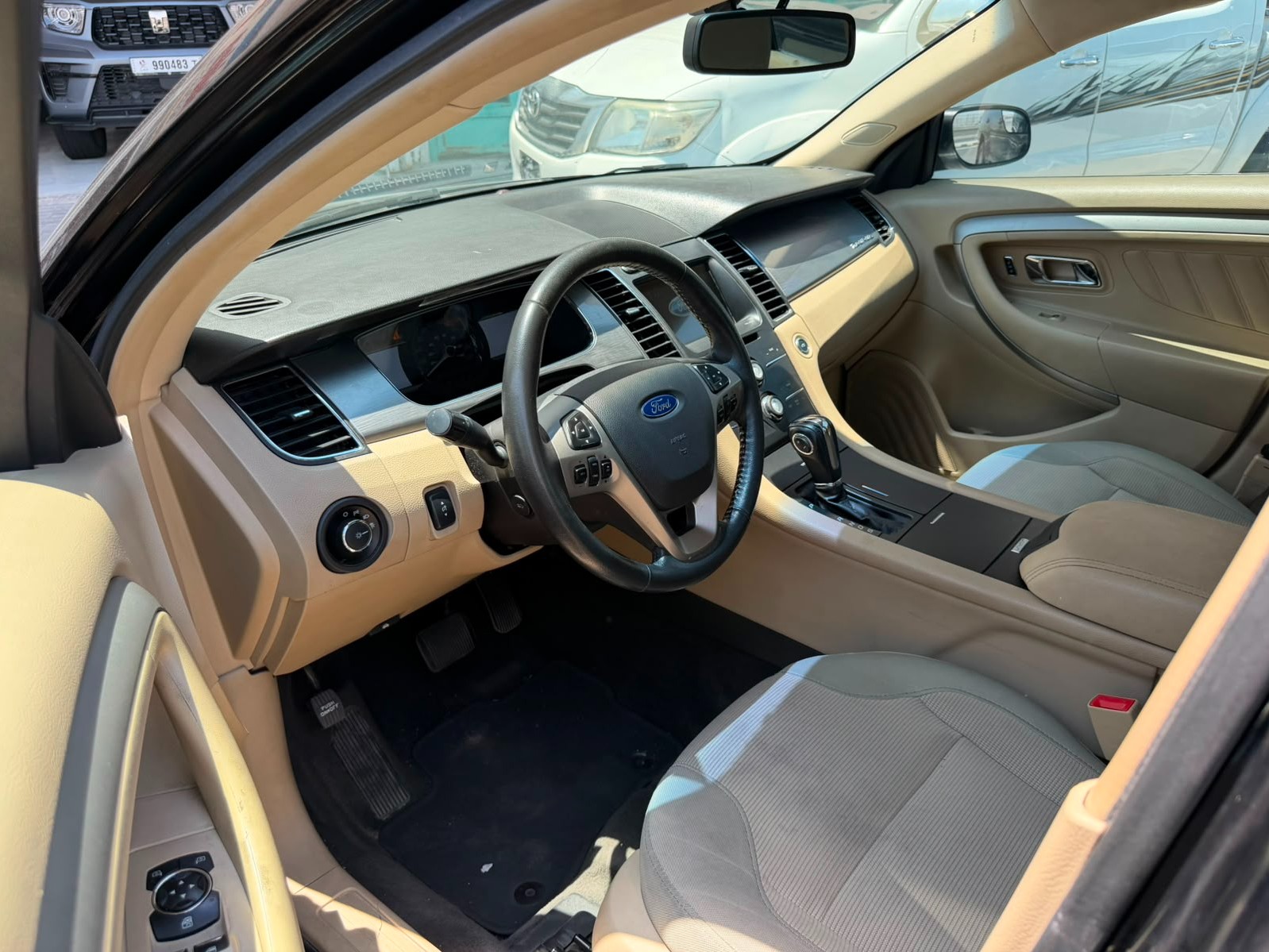 Ford Taurus 2017 — photo 9 for sale in Qatar