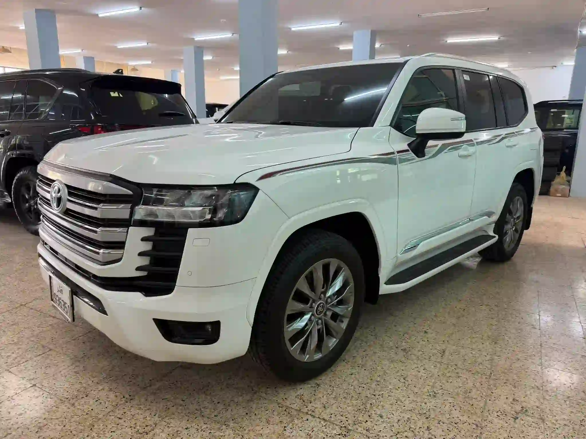 Toyota Land Cruiser GXR Twin Turbo 2024 - Image 2