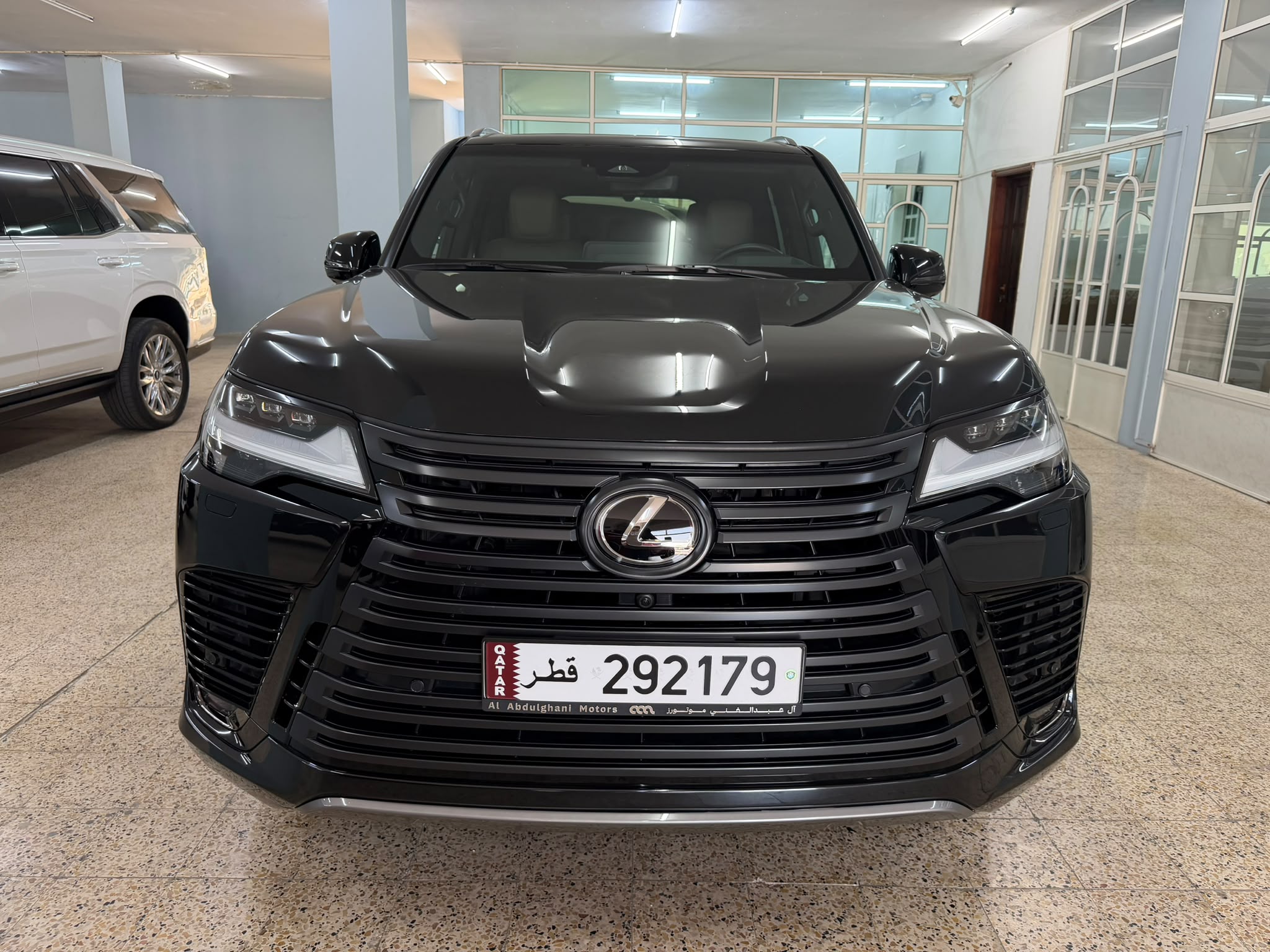 Lexus LX 600 OVERTRAIL 2025 - Image 2
