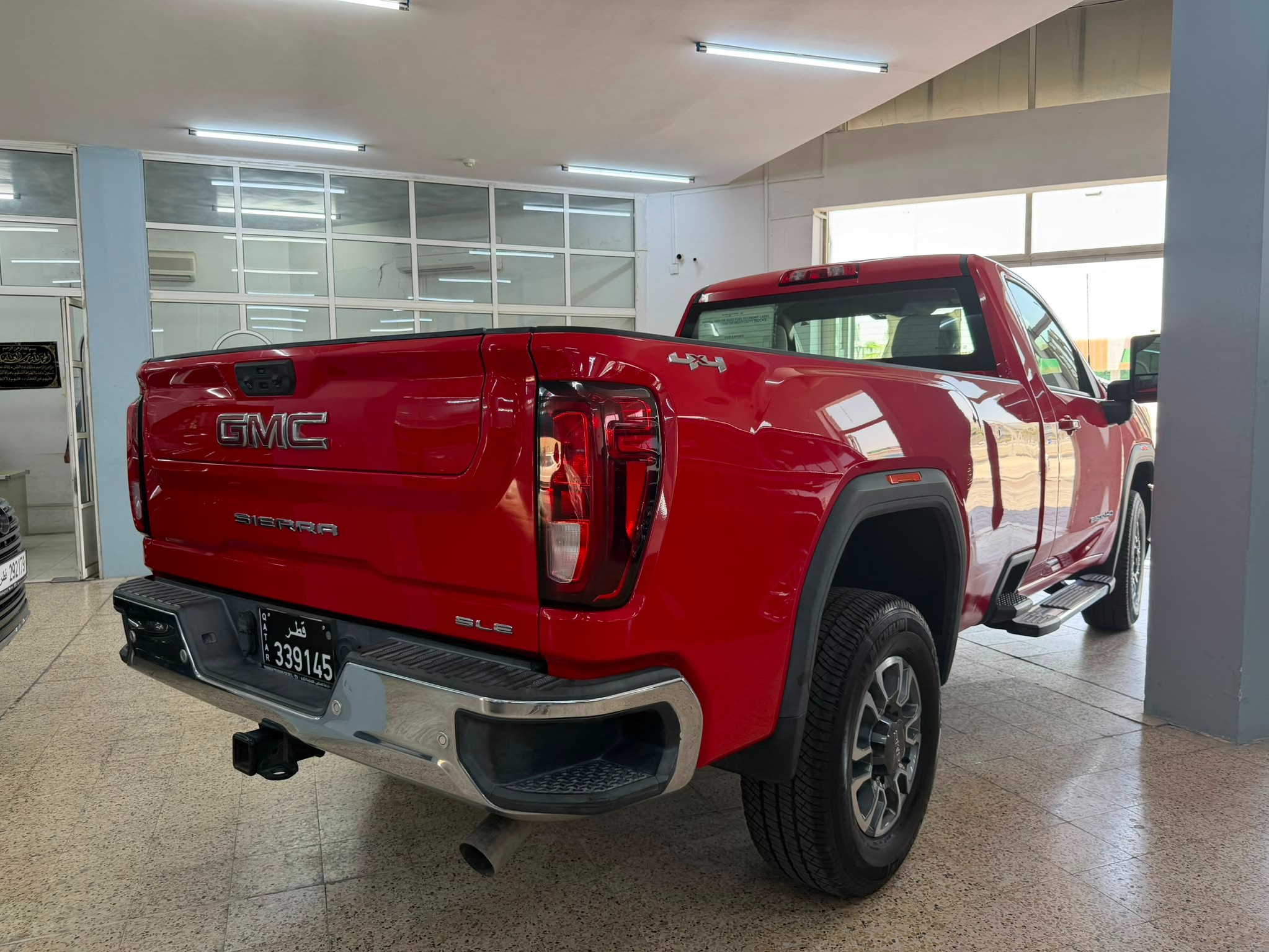 GMC Sierra 2500 HD 2022 - Image 3