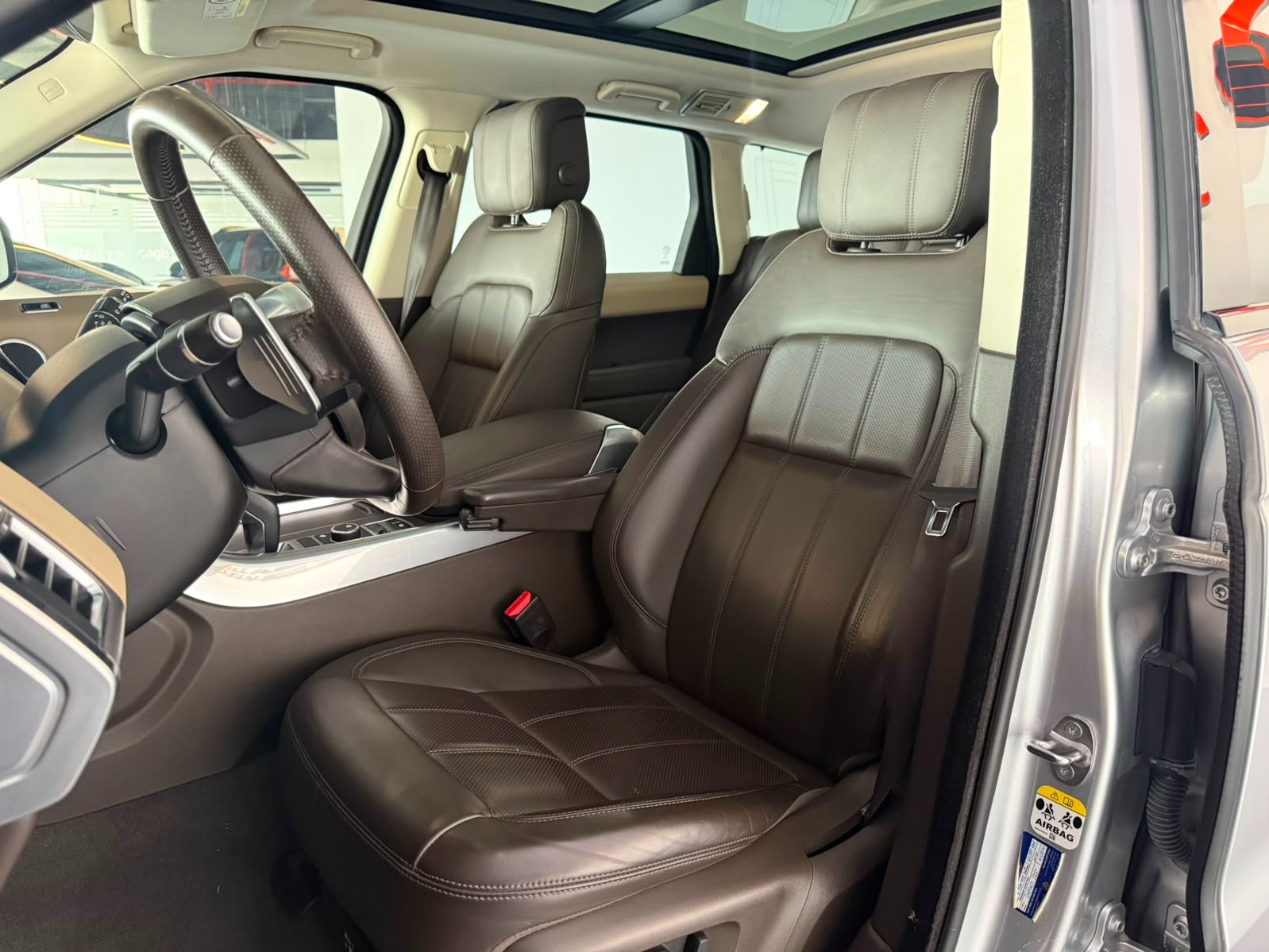 Land Rover Range Rover Sport 3.0i6 Dynamic HSE 2018 - Image 2