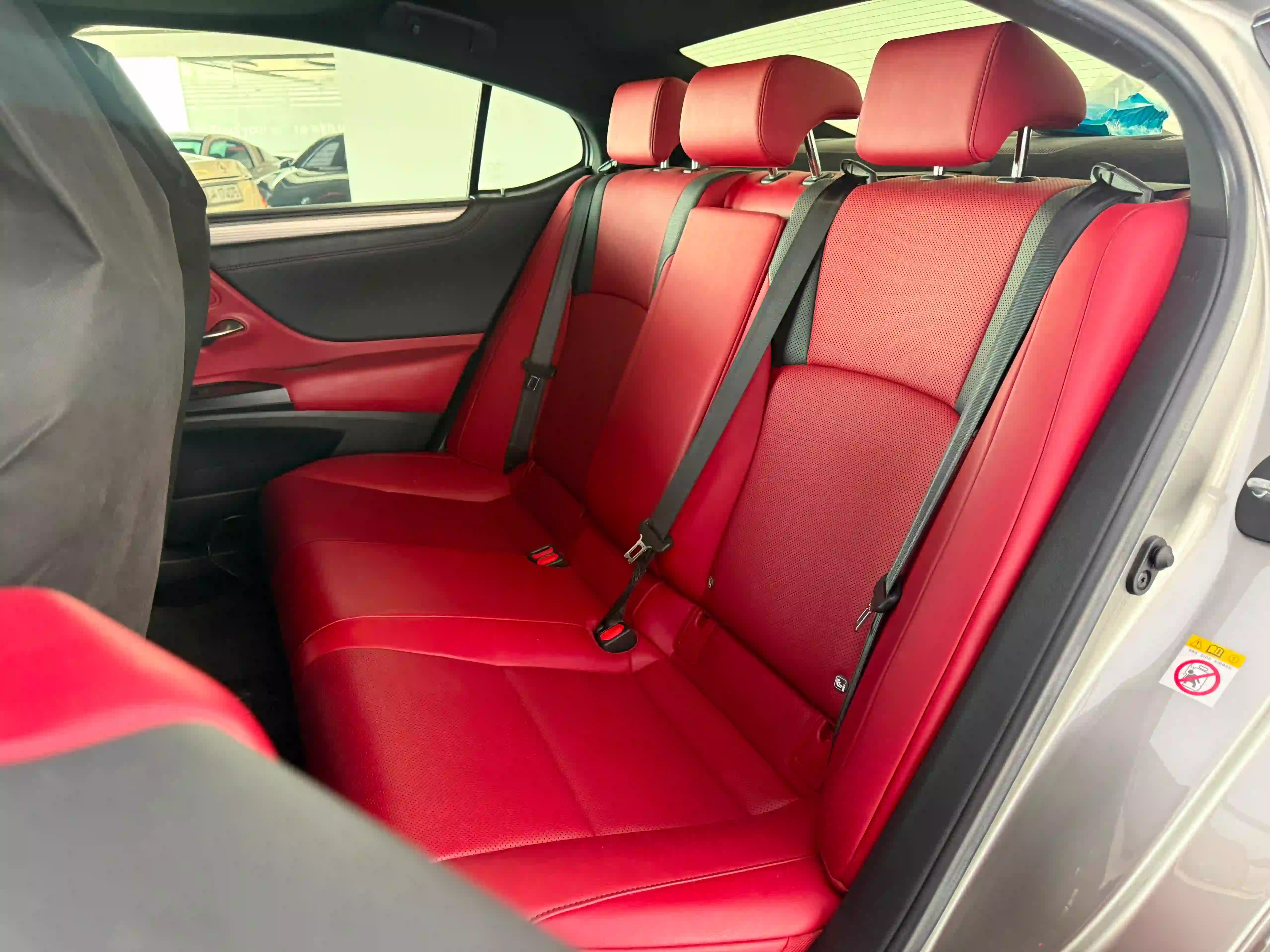 Lexus ES 350 2019 — photo 11 for sale in Qatar