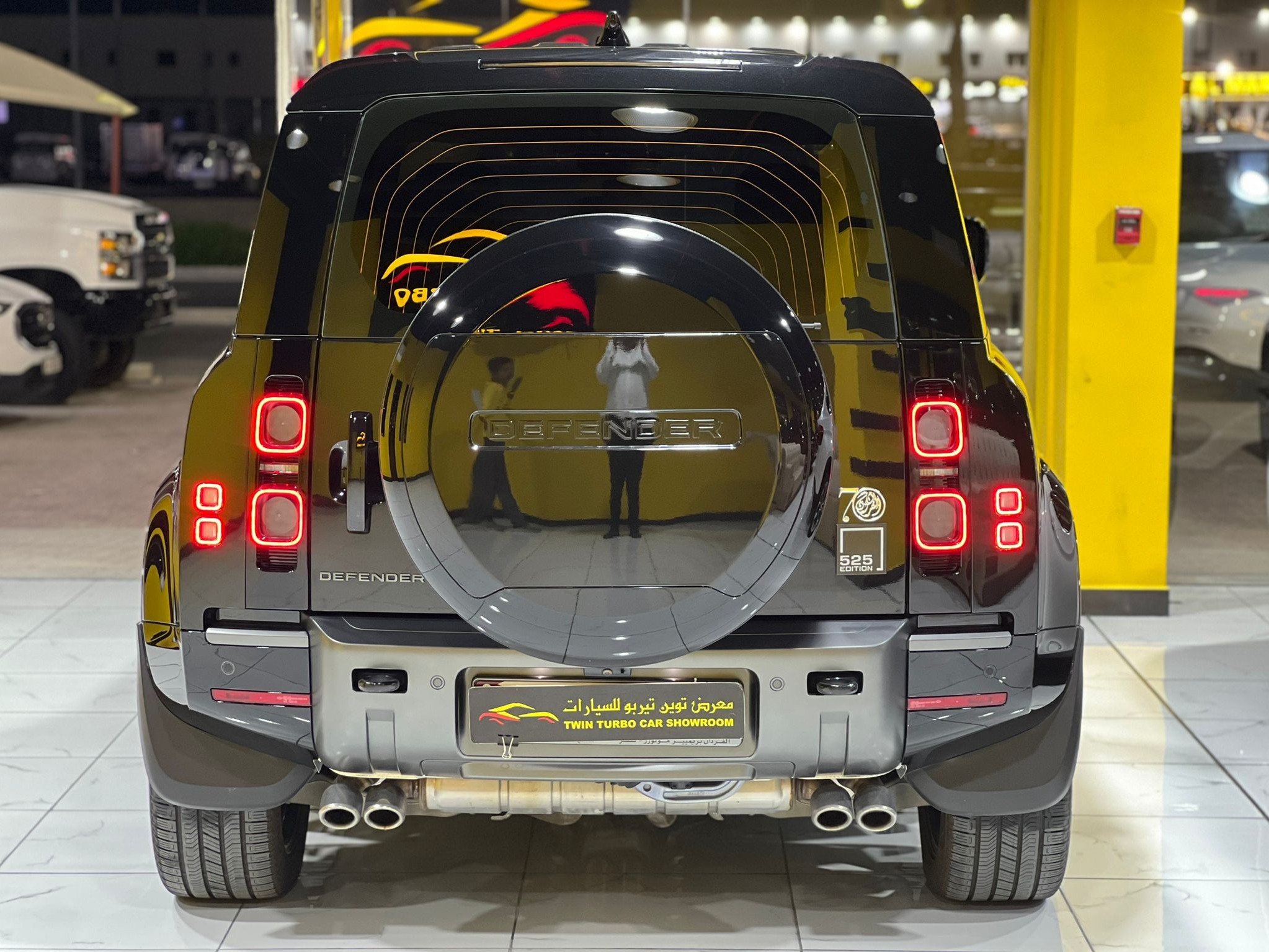 Land Rover Defender 110 HSE V8 2025 — photo 11 for sale in Qatar