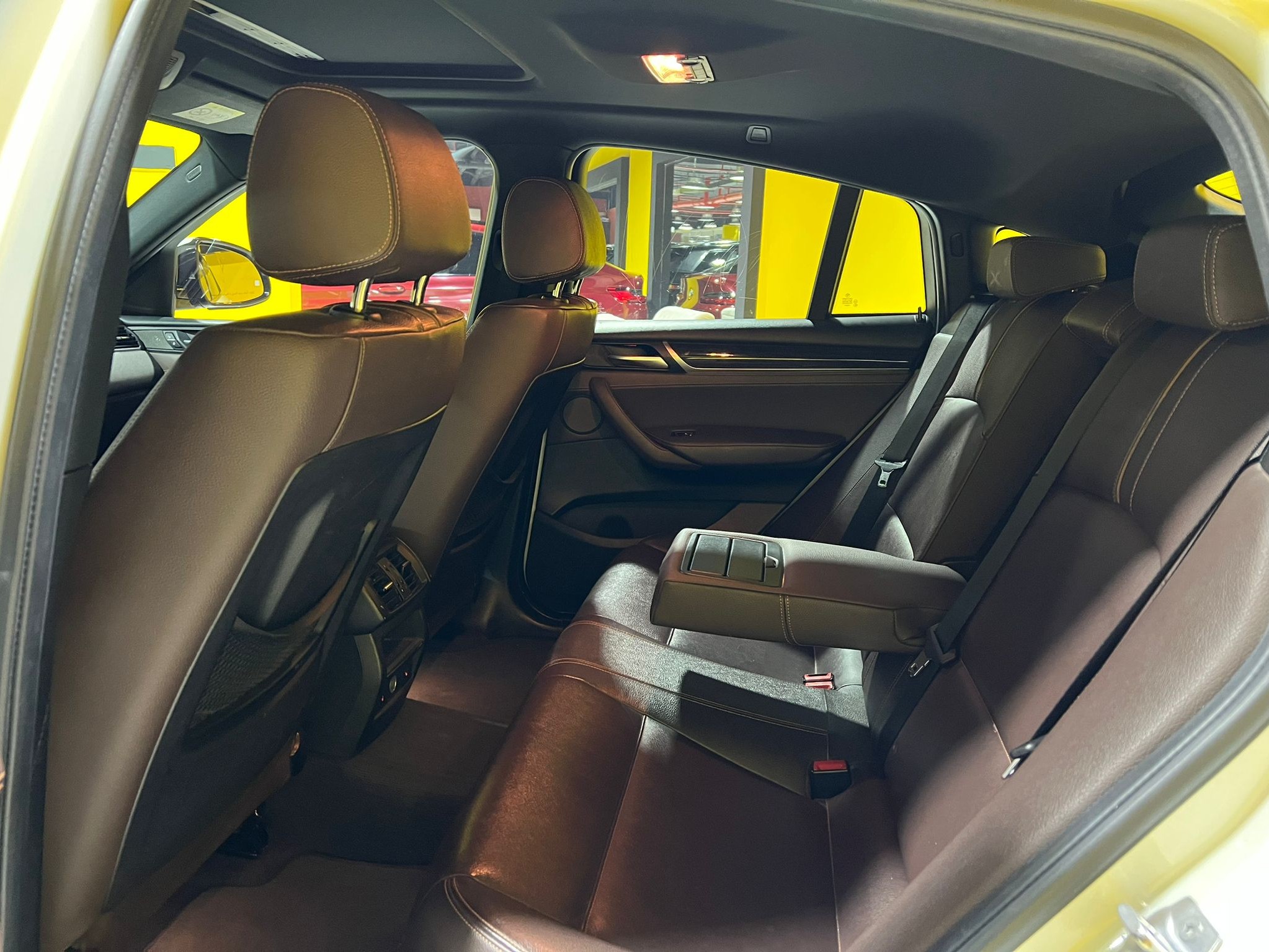 BMW X-Series X4 2017 - Image 3