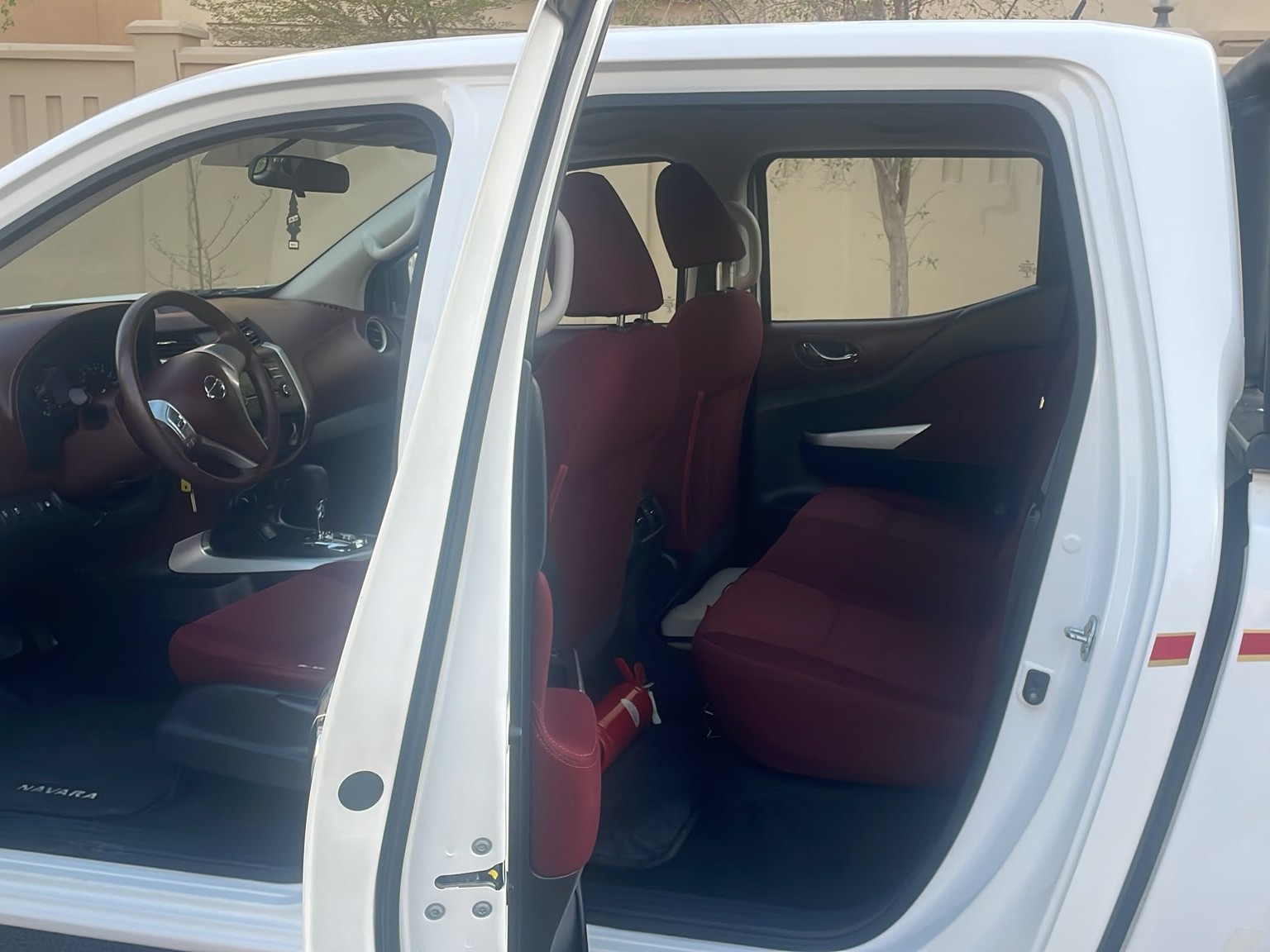 Nissan Navara SE 2020 — photo 11 for sale in Qatar
