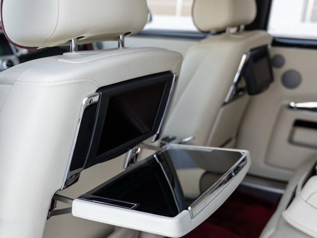 Rolls-Royce Ghost 2017 - Image 2