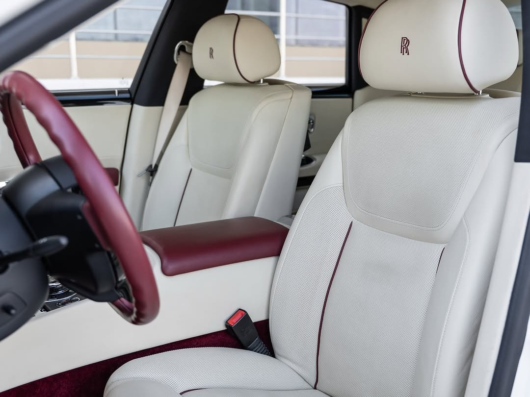 Rolls-Royce Ghost 2017 - Image 4