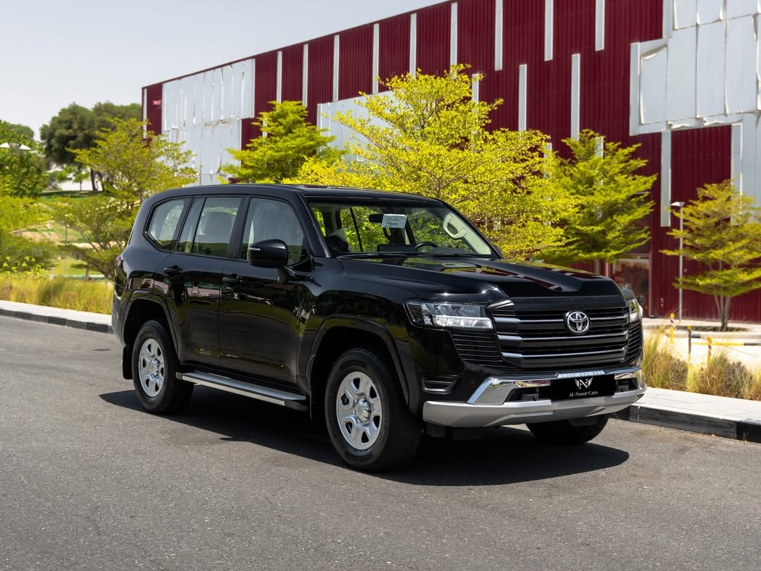 Toyota Land Cruiser GX 2023