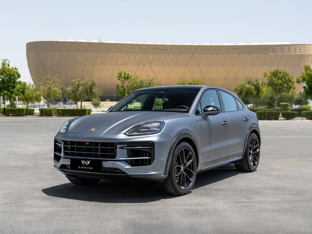 Porsche Cayenne GTS 2026