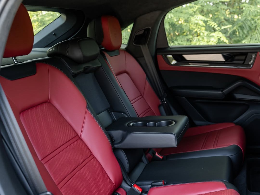 Porsche Cayenne GTS 2026 - Image 3