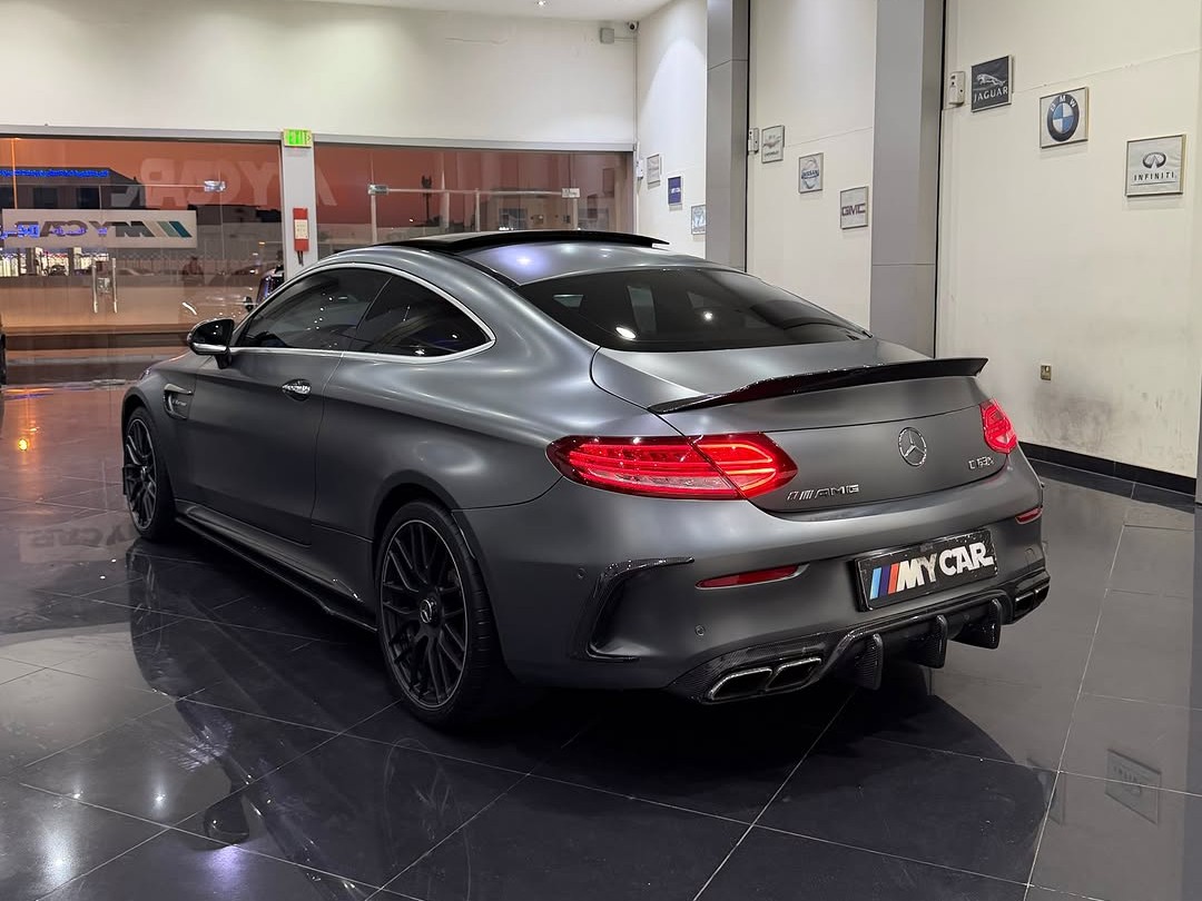 Mercedes-Benz C-Class Sedan 63 AMG 2017 - Image 3