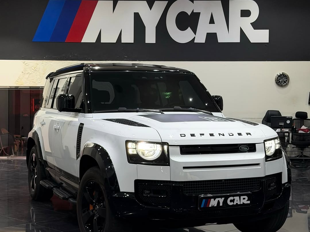 Land Rover Defender 110 2023