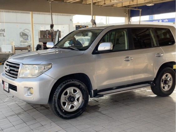 Toyota Land Cruiser G standard 2014