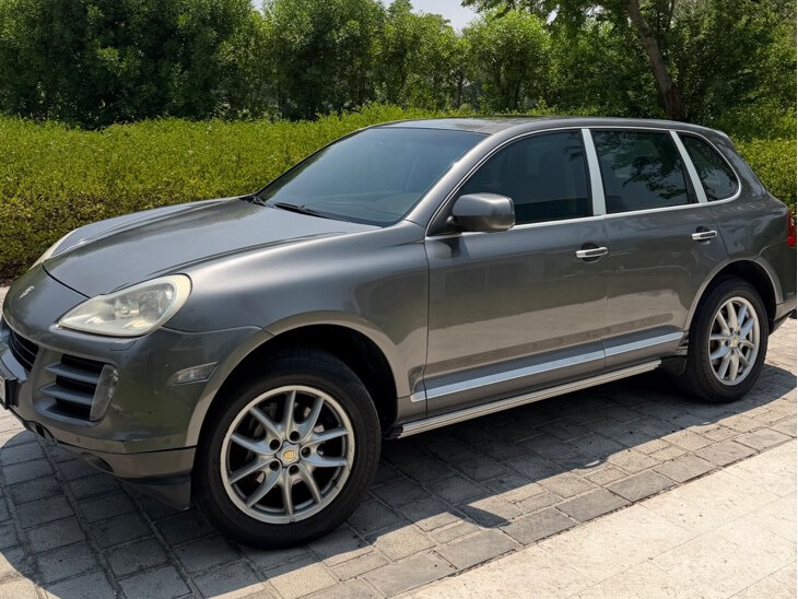 Porsche Cayenne 2009 - Image 2