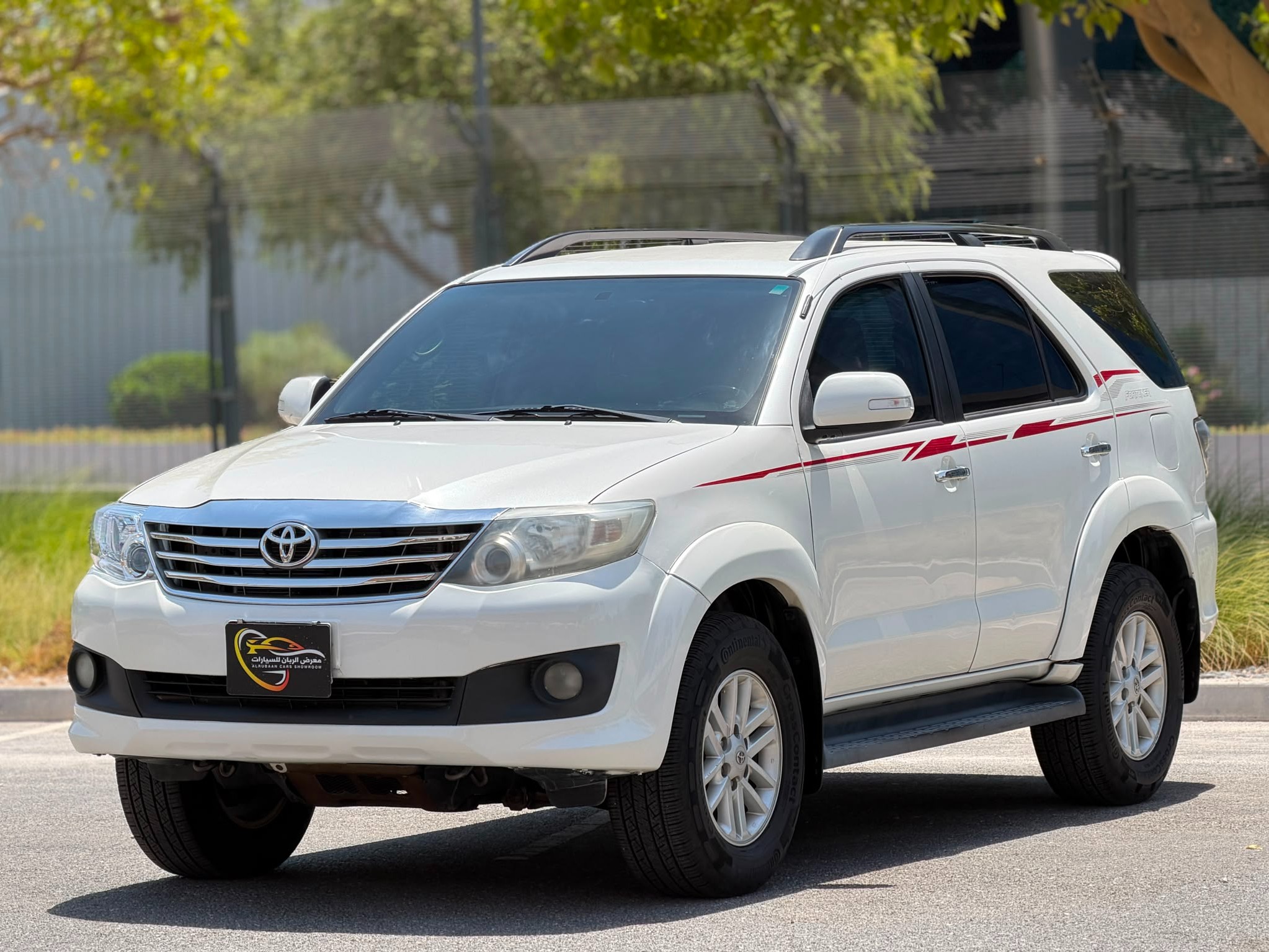 Toyota Fortuner V6 2014 - Image 3