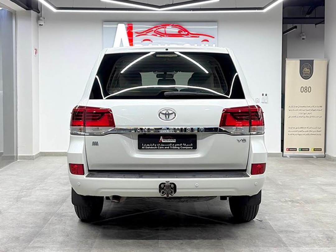 Toyota Land Cruiser GX 2016 — photo 11 for sale in Qatar