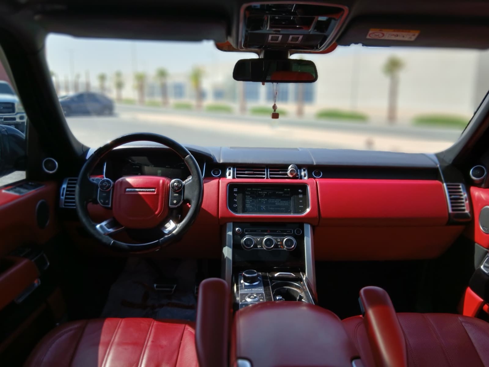 Land Rover Range Rover Vogue Autobiography 2015 - Image 2