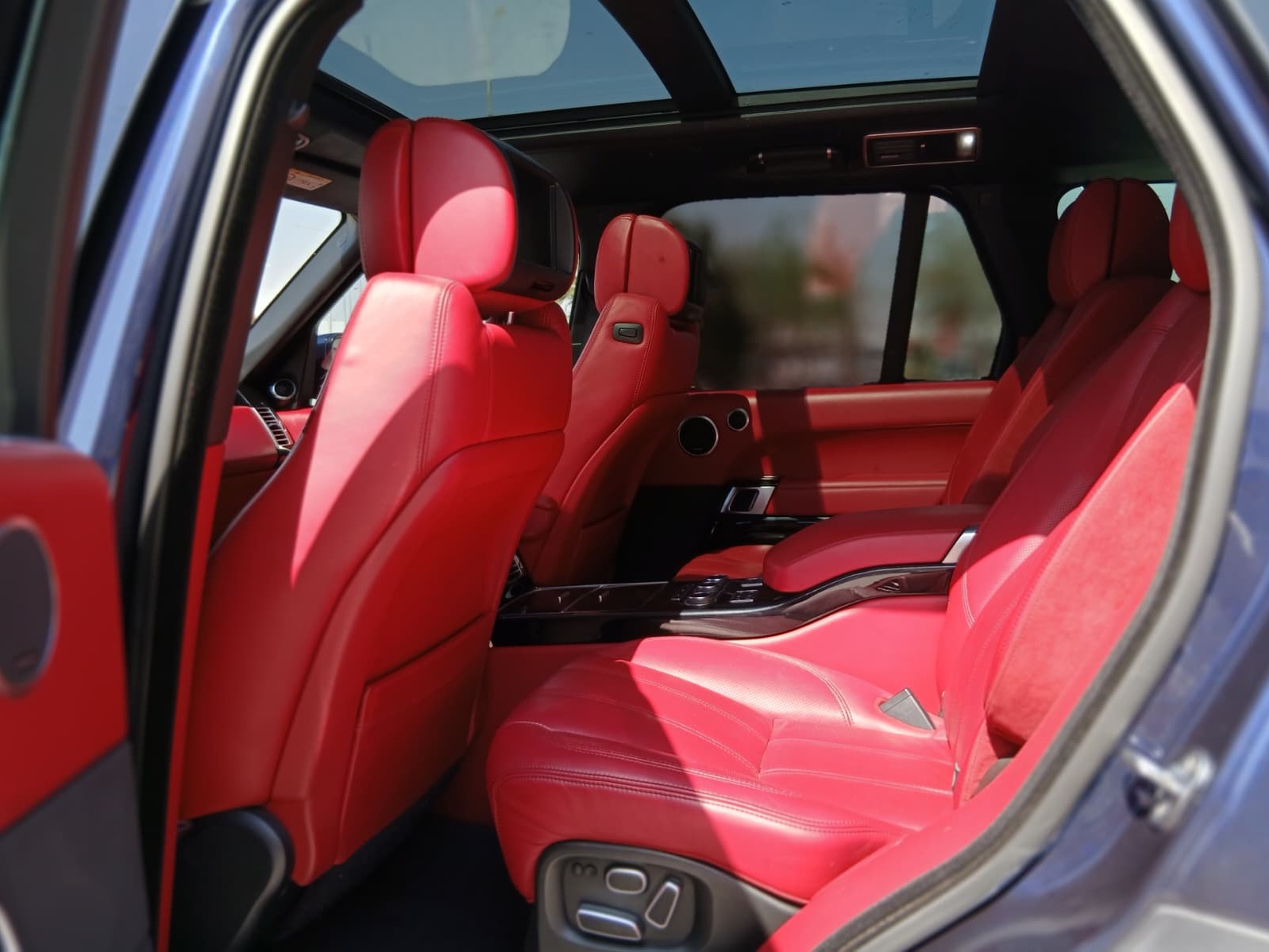 Land Rover Range Rover Vogue Autobiography 2015 — photo 9 for sale in Qatar