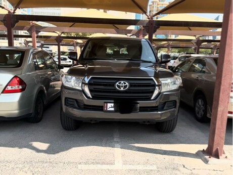 Toyota Land Cruiser G standard 2016