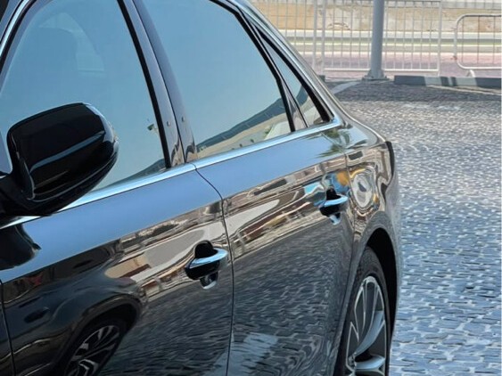 Audi A8 L  2017 - Image 2