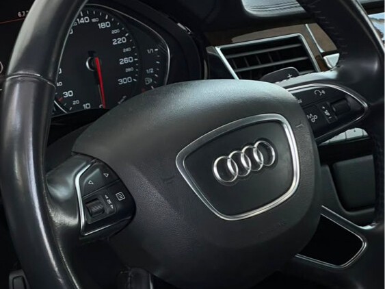 Audi A8 L 2017 — photo 10 for sale in Qatar