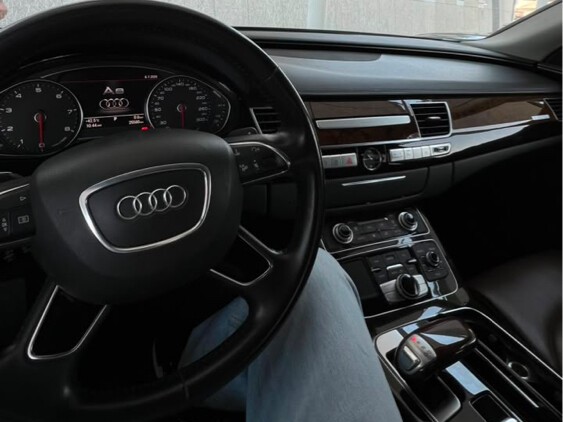 Audi A8 L 2017 — photo 12 for sale in Qatar
