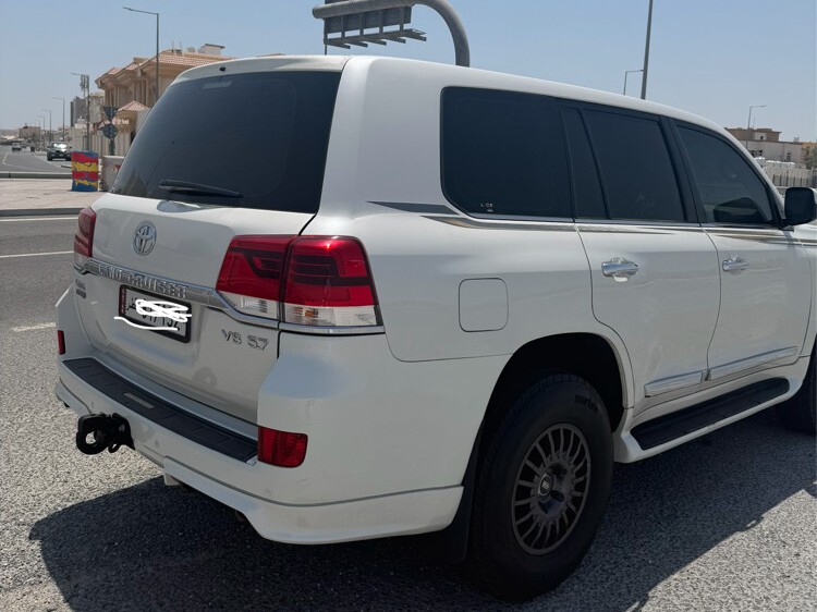 Toyota Land Cruiser VX.R 2016 - Image 3
