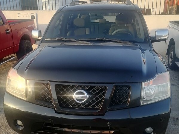 Nissan Armada SE 2012