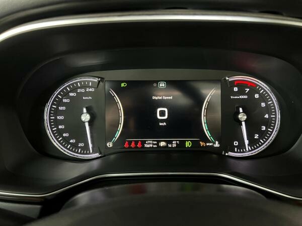 MG RX 8 2022 — photo 15 for sale in Qatar