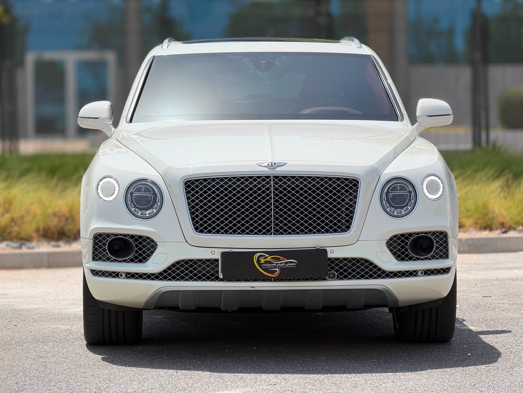 Bentley Bentayga 2019 - Image 2