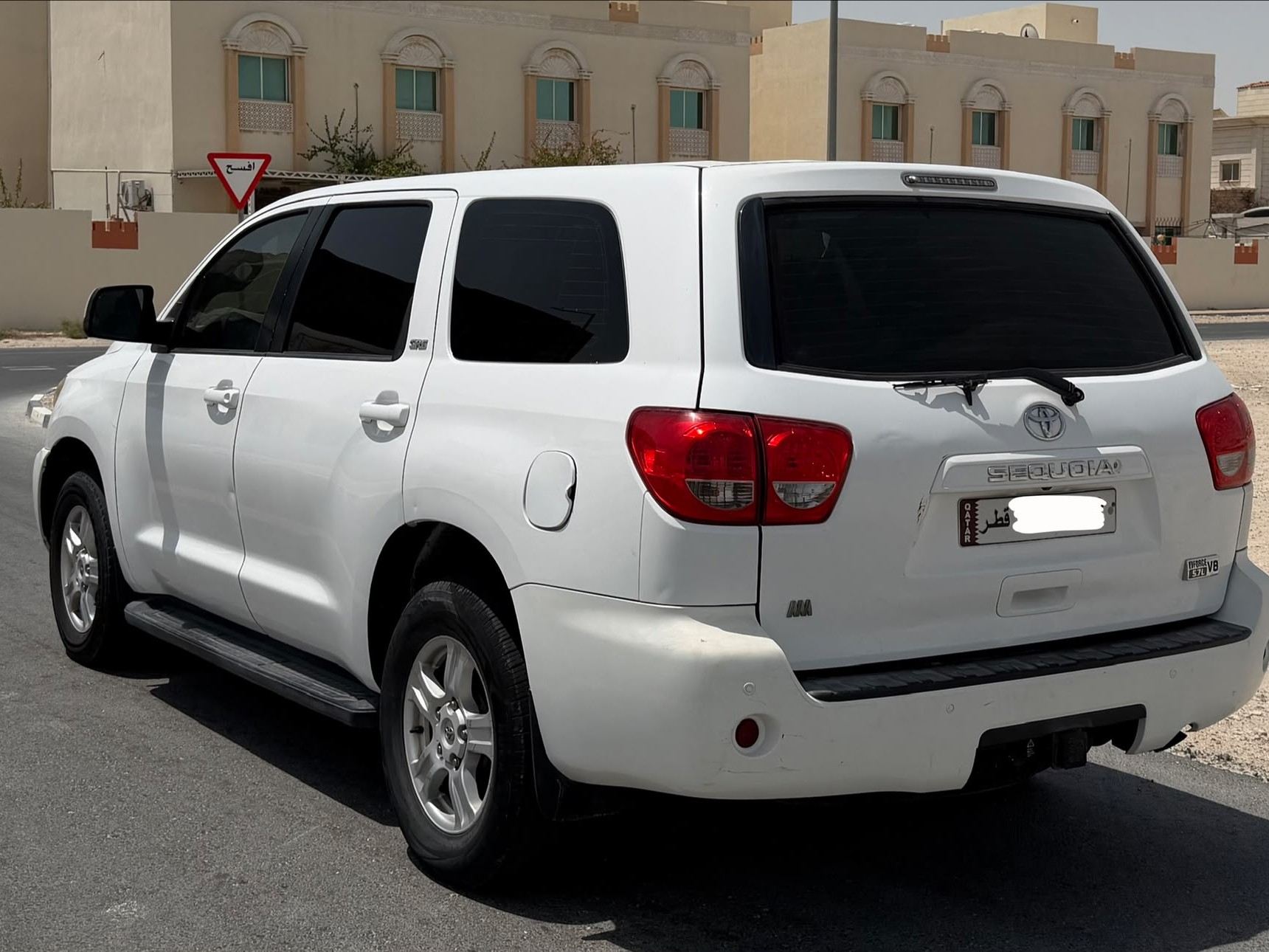 Toyota Sequoia SR5 2015 - Image 4