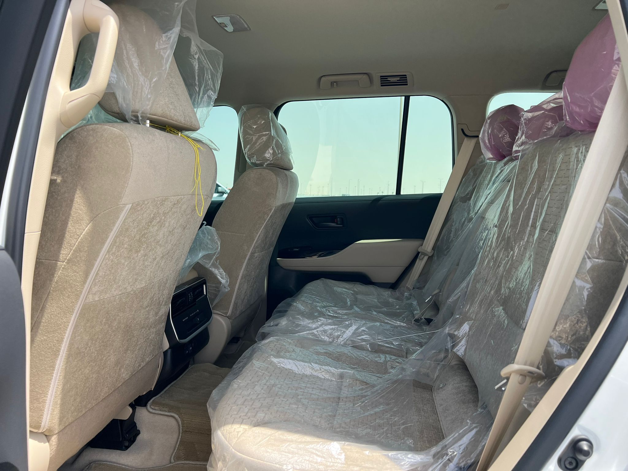 Toyota Land Cruiser GX.R 2025 - Image 3