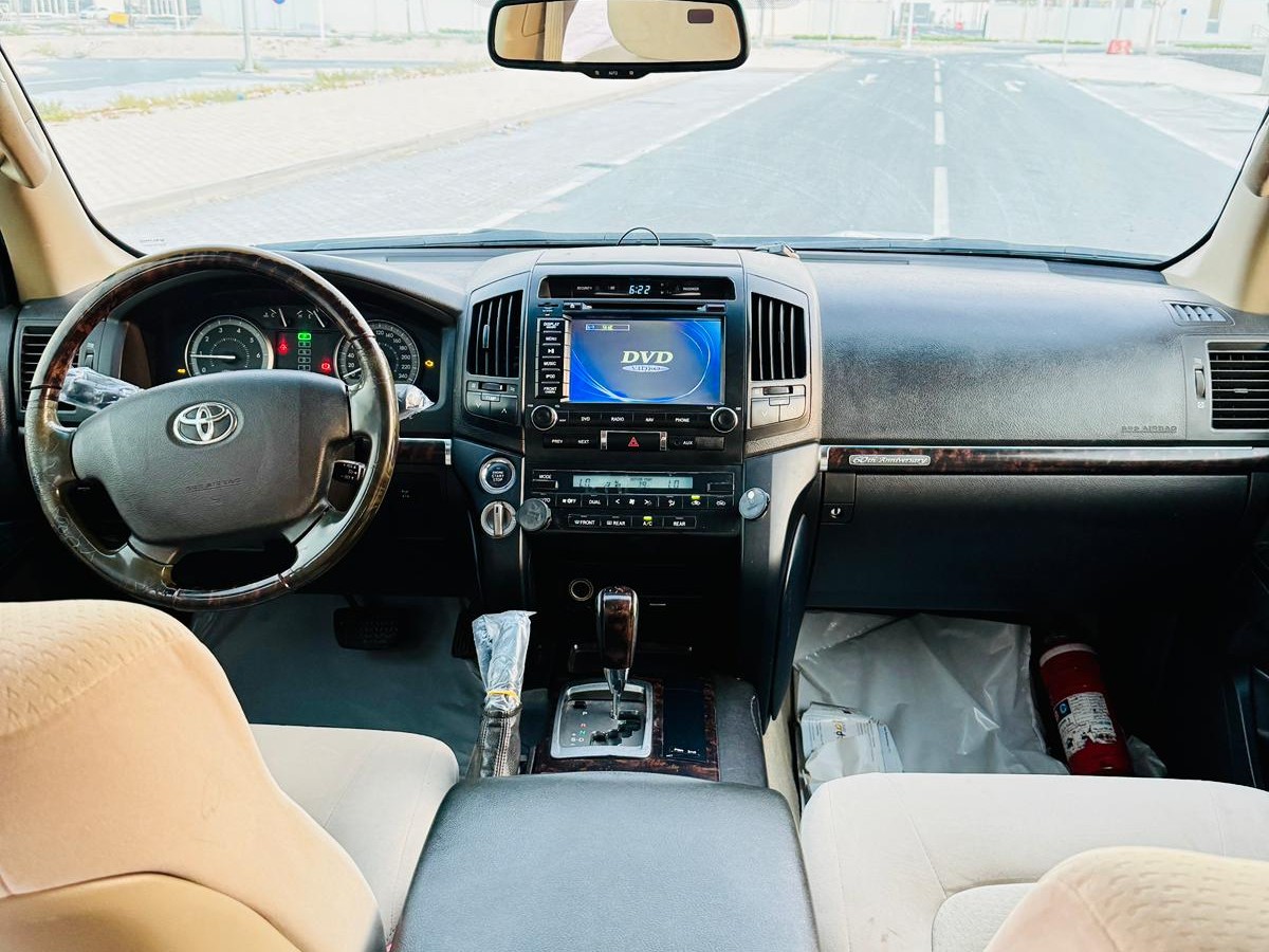 Toyota Land Cruiser GX.R 2011 — photo 9 for sale in Qatar