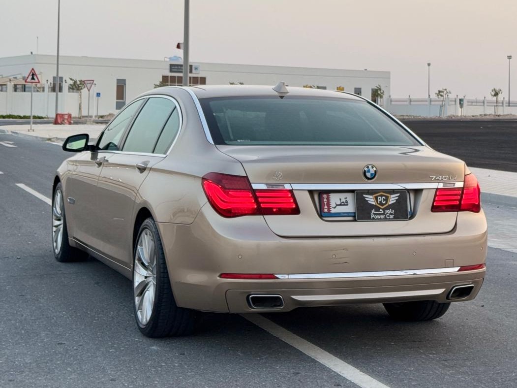 BMW 7-Series 740 Li 2013 - Image 4