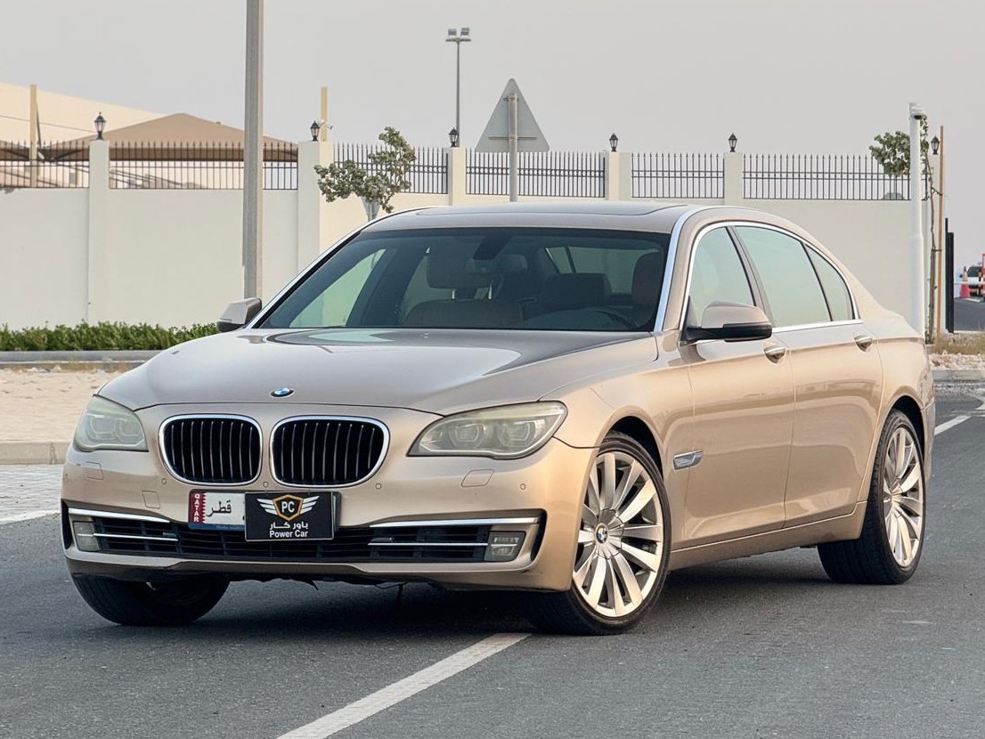 BMW 7-Series 740 Li 2013 - Image 2